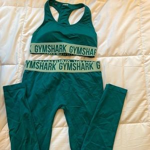Turquoise gym shark set